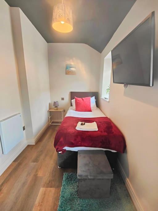Sloane Modern 2 Bedroom Seafront Apartment Blackpool Eksteriør billede