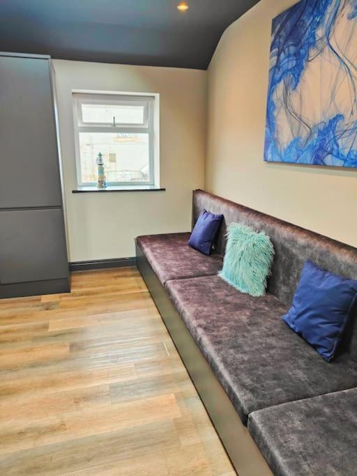 Sloane Modern 2 Bedroom Seafront Apartment Blackpool Eksteriør billede